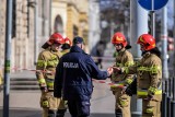 Alarmy bombowe w żorskich szkołach i instytucjach. Policjanci sprawdzają wiarygodność wszystkich zgłoszeń