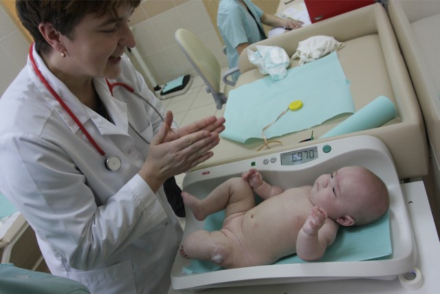 Szukasz dobrego lekarza pediatry w Toruniu? Sprawdź lekarzy polecanych przez największą liczbę użytkowników serwisu ZnanyLekarz.pl. Publikujemy nazwiska pediatrów w Toruniu, adresy ich gabinetów oraz oceny pacjentów. To właśnie ci medycy otrzymali największą liczbę gwiazdek i najwyższe noty spośród pediatrów toruńskich obecnych w serwisie ZnanyLekarz.pl. CZYTAJ DALEJ >>>>>