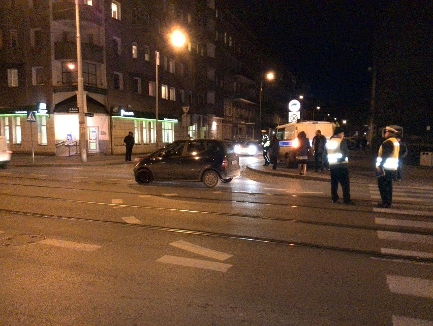 Wrocław: Wypadek na Sienkiewicza. Torowisko było zablokowane (FOTO)
