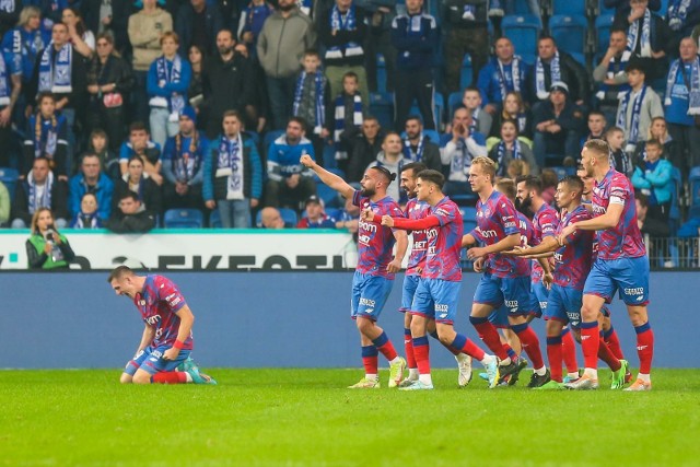W zeszłym sezonie Piasecki (z lewej) trafił Lecha w Poznaniu
