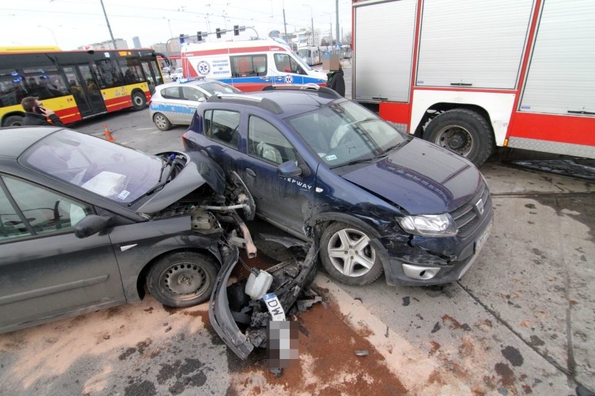 Wypadek na skrzyżowaniu Armii Krajowej i Bardzkiej