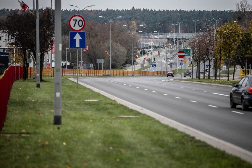 Celem inwestycji jest wyprowadzenie ruchu tranzytowego, jaki...