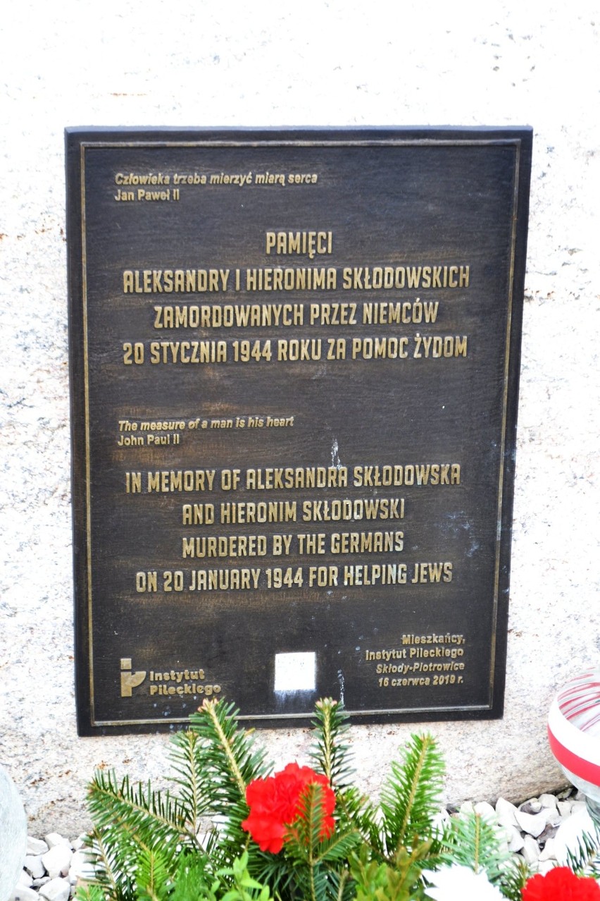 W Zarębach obchodzono Narodowy Dzień Pamięci Polaków ratujących Żydów pod okupacją niemiecką. 24.03.2021