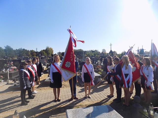 Z okazji piątej rocznicy nadania imienia i sztandaru, szkoła w Babinie zorganizowała uroczystość jubileuszową.