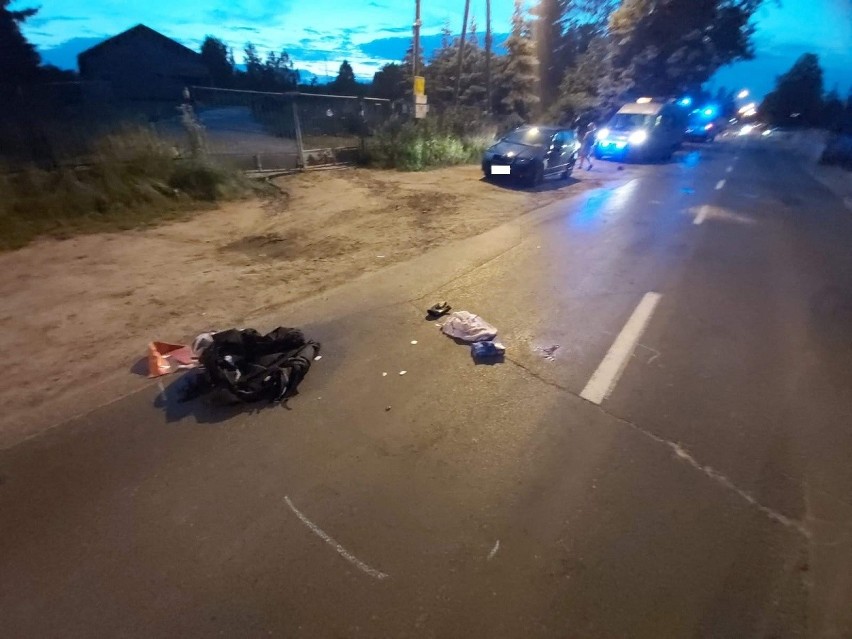 Na ul. Pomorskiej pijany motocyklista uderzył w samochód