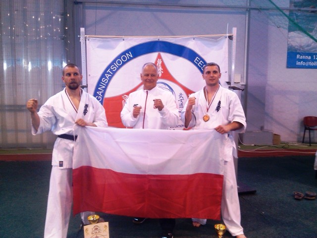 Od lewej: mistrz Europy Marcin Kułakowski, trener Ryszard Szuber oraz Nikiel Michał, brązowy medalista ME