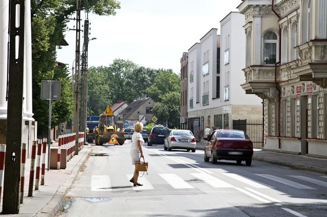Ulica Warszawska na odcinku od Pałacowej do Piastowskiej jest remontowana.