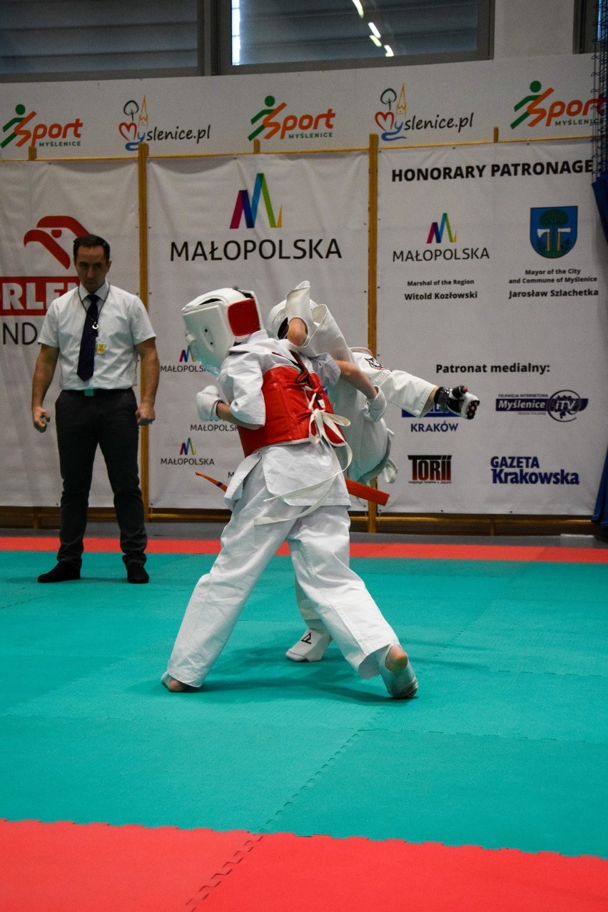 Myślenice. Świetna frekwencja i grad medali Polaków w Pucharze Europy w karate kyokushin. Zobaczcie zdjęcia