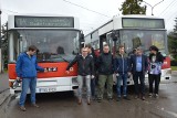 Pożegnanie Jelczy w Ostrowcu. Wiele osób ma do tych autobusów ogromny sentyment