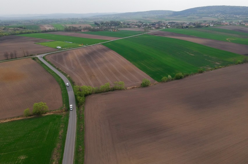 Z początkiem pięknej wiosny podkarpaccy rolnicy wyjechali na...