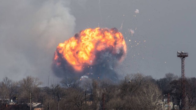W rosyjskiej bazie wojskowej doszło do trzech wybuchów