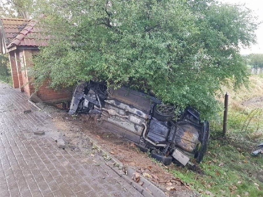 Wypadek na dk91 w miejscowości Zajączkowo 16.10.2020 r. Zderzyły się dwa samochody osobowe