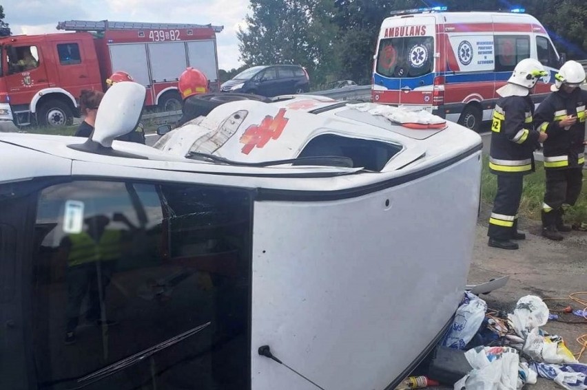 4 sierpnia wypadek w Drogomyślu na skrzyżowaniu drogi...