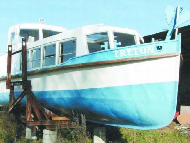 Statek znajduje się teraz na prywatnej posesji w Sobolewie. Jego właściciel ma nadzieję, że w przyszłym roku &#8222;Tryton&#8221; będzie pływać.