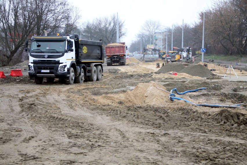 Przebudowa Krochmalnej z Diamentową. W końcu mniej kłopotów z przejazdem (ZDJĘCIA)