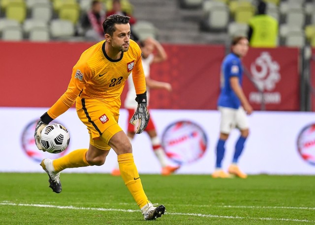 11.10.2020 gdanskenerga stadion gdansk. pilka nozna - reprezentacja. mecz ligi narodow polska - wlochyna zdjeciu:  lukasz fabianski (22)fot. przemek swiderski / polska press / dziennik baltycki