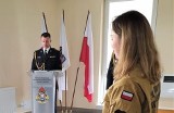Ślubowanie nowej funkcjonariuszki straży pożarnej w Kazimierzy Wielkiej. Powitaną ją gromkimi brawami. Zobaczcie zdjęcia