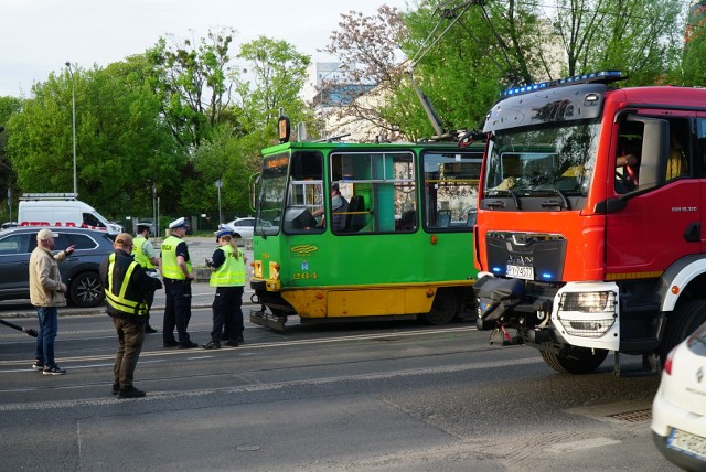 Na ul. Grunwaldzkiej rowerzysta został potrącony przez tramwaj