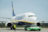 Brytyjska linia lotnicza znosi nakaz noszenia maseczek, jej śladem chce pójść Ryanair. W których jeszcze liniach polecimy bez masek? 