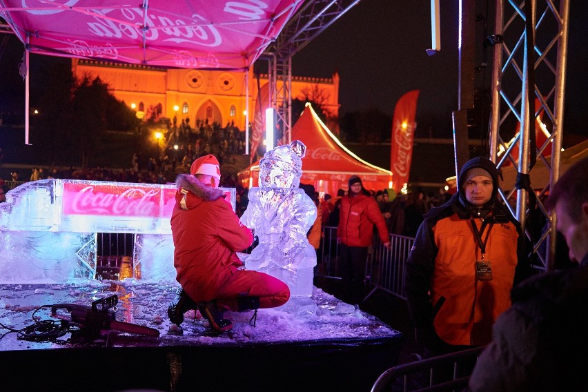 Ciężarówki Coca-Coli zatrzymały się w sobotę w Lublinie....