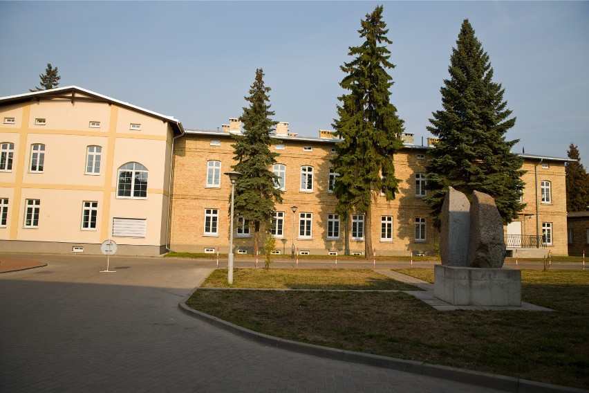 Szpital w Choroszczy to cały kompleks budynków.