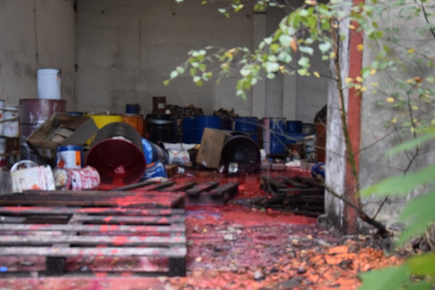 Zawierciańska Prokuratura Rejonowa prowadzi śledztwo w sprawie niebezpiecznych odpadów w Zawierciu i ich podpalenia