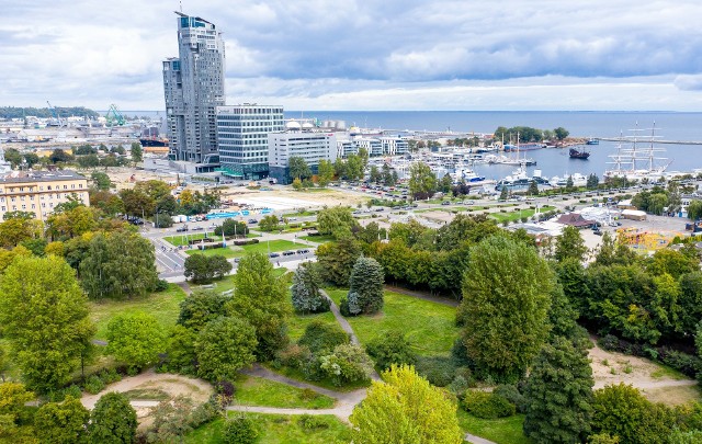 Nowi prezydenci, burmistrzowie i wójtowie wybrani na Pomorzu w drugiej turze wyborów samorządowych. Kto otrzymał kredyt zaufania? Do zmiany władzy po 26 latach doszło m.in. w Gdyni