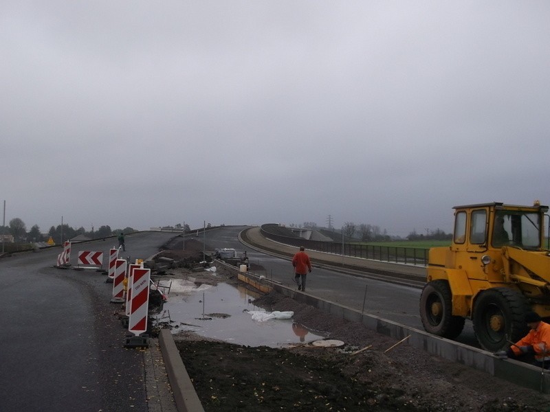 Wschodnia obwodnica z Siechnic do Żernik Wr. prawie gotowa. Kiedy otwarcie? (ZDJĘCIA)