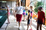 Otylia Swim w Gliwicach: Zawody pływackie dla blisko 600 dzieci i młodzieży na pływalni Olimpijczyk ZDJĘCIA + WIDEO