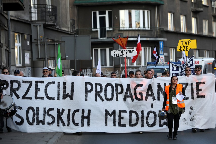 Krakowski marsz przeciw propagandzie PiSowskich mediów