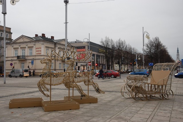 Częstochowa stroi się na święta. W centrum miasta są pierwsze dekoracje