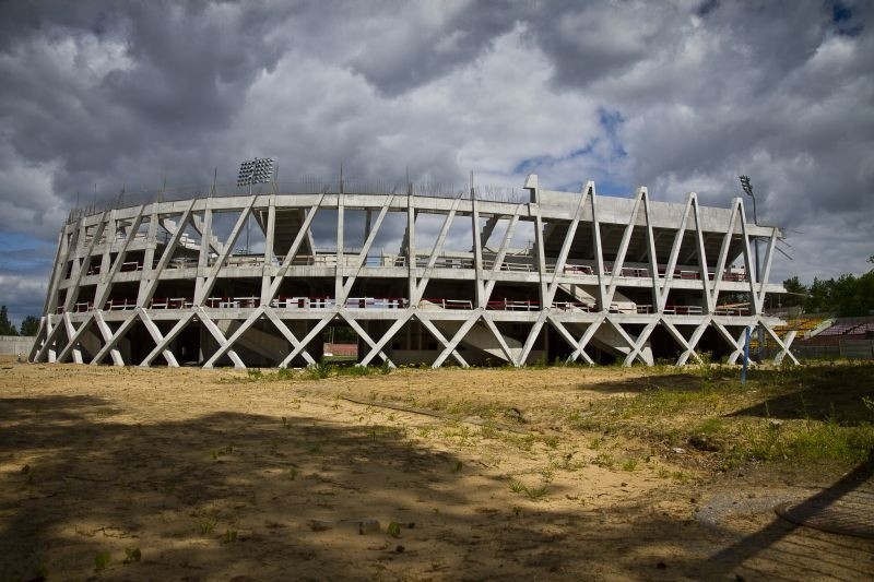 Hydrobudowa przejmuje stadion miejski (zdjęcia)