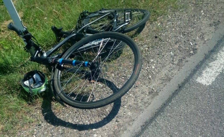 Wypadek w Dylewie, 3.07.2022. Potrącenie rowerzysty na drodze krajowej nr 53. Zdjęcia