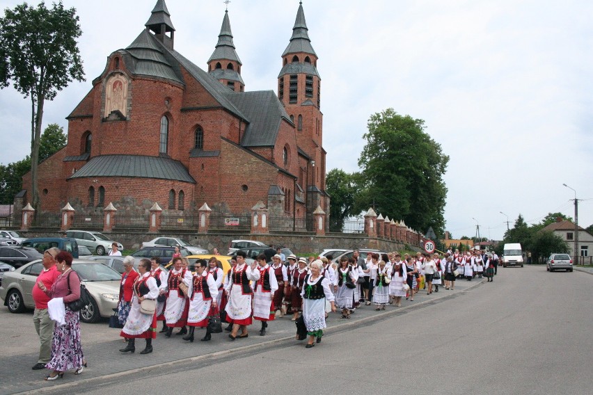 Święto Pieśni Ludowej w Wąsewie. Gospodynie pokazały, co potrafią (zdjęcia)