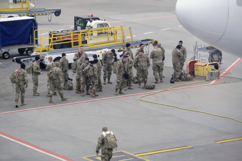 Jeden z największych samolotów pasażerskich świata Boeing...