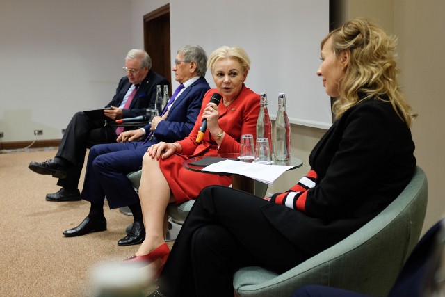 Krystyna Skowrońska przedstawiła w Rzeszowie swój Honorowy Komitet Poparcia