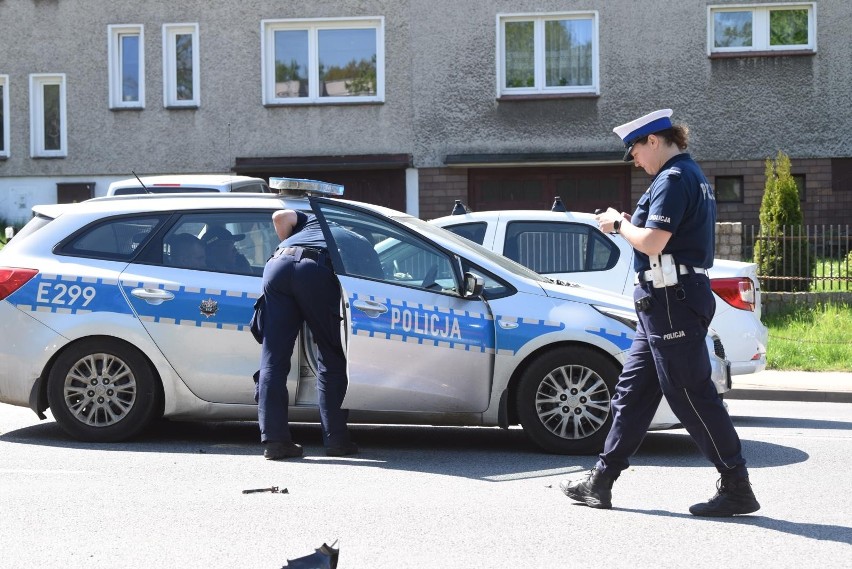 Tyle na konto dostają byli policjanci. Oto stawki!...