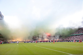 Oprawa: pokaz pirotechniczny