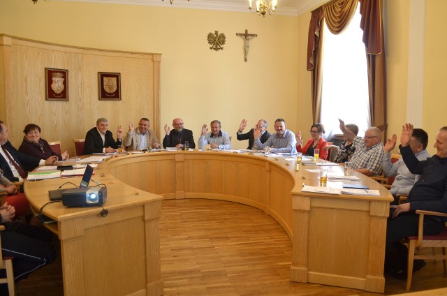 Spotkanie komendanta powiatowego policji w Myślenicach z przedstawicielami gminy Sułkowice i jej mieszkańcami