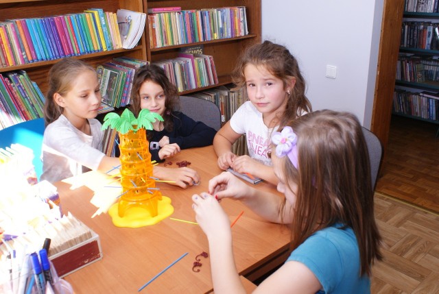 Zajęcia dla dzieci w bibliotece w Lubieni.