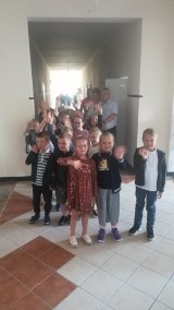 Szkoła Podstawowa numer 3 w Kazimierzy Wielkiej rozpoczęła rok szkolny 2020/2021. Prace remontowe przebiegają zgodnie z planem [ZDJĘCIA]