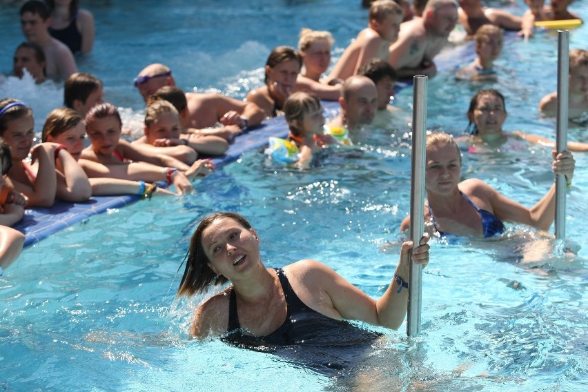 We wrocławskim aquaparku panie próbowały swych sił w aqua...