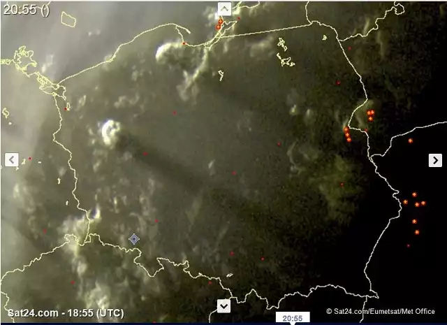 Jeden z internautów zauważył niesamowite zjawisko atmosferyczne. Chmura burzowa Cumulonimbus rzucała cień sięgający znad Puszczy Noteckiej aż po okolice Tarnobrzegu.