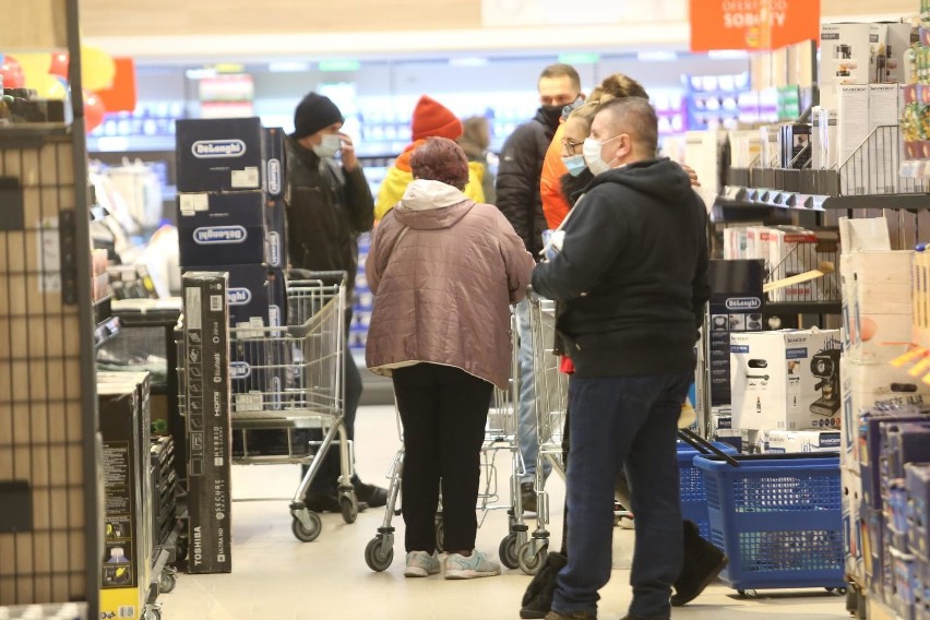 W promocji 8 piw za 4 do wyboru klienci mają również piwa z...