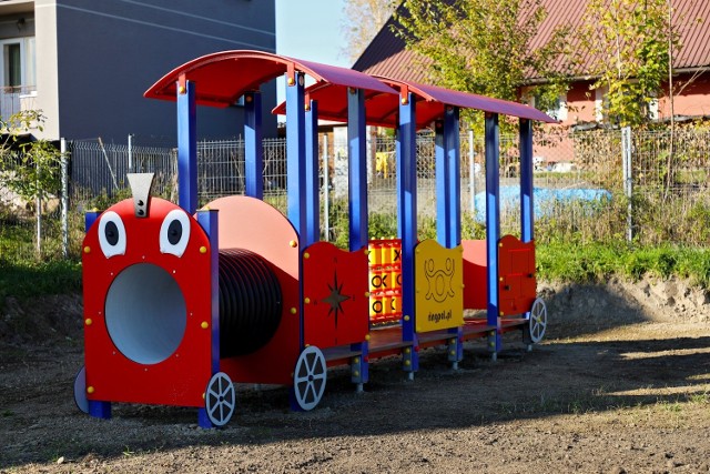 Plac zabaw w Raciborsku koło Wieliczki jest już gotowy. Miejsce rekreacji powstało w ramach Wielickiego Budżetu Obywatelskiego