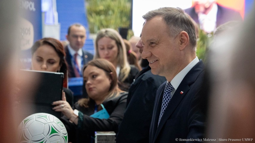 Kongres 590 w Rzeszowie. Prezydent Andrzej Duda spotkał się z laureatami nagród gospodarczych [ZDJĘCIA, WIDEO]