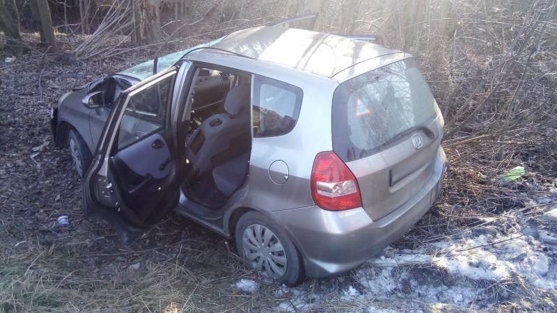 Chełmiec. Wypadek w Naściszowej. Kobieta uwięziona w samochodzie [ZDJĘCIA]