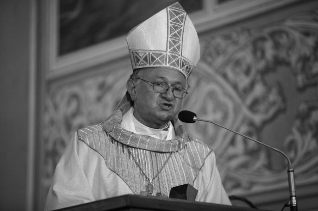 Abp Zygmunt Zimowski w czasie swojej posługi pełnił m.in. funkcję biskupa diecezji radomskiej, obejmującej tereny Tomaszowa Maz., Opoczna, Drzewicy i Przedborza