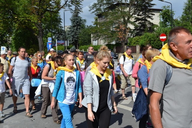 Rybnicka Pielgrzymka na Jasną Górę Wyruszyła