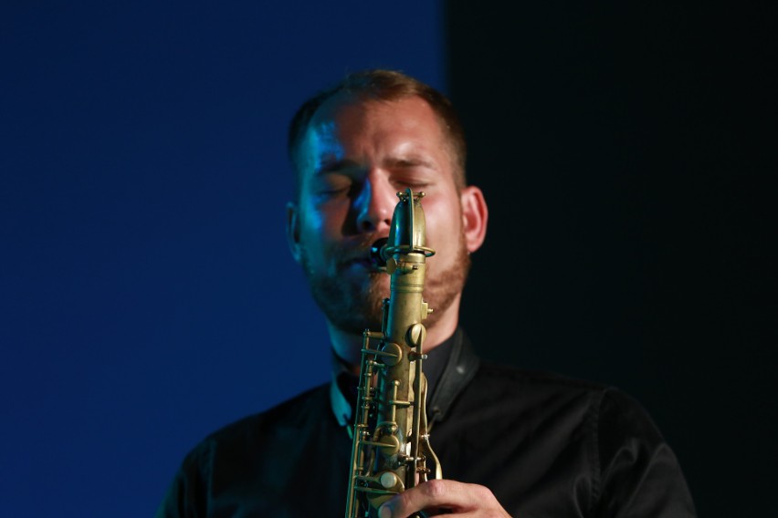 Czarodziej smyczka, Adam Bałdych zagrał genialny koncert w sobotni wieczór w Rzeszowie